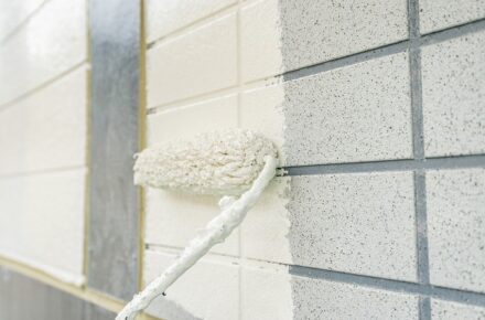 外壁塗装ローラー白